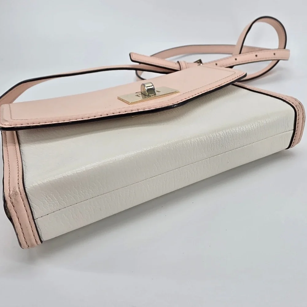 Kate‎ Spade Crossbody Bag Pink White Leather Pebbled Envelope Walter Place Nikki